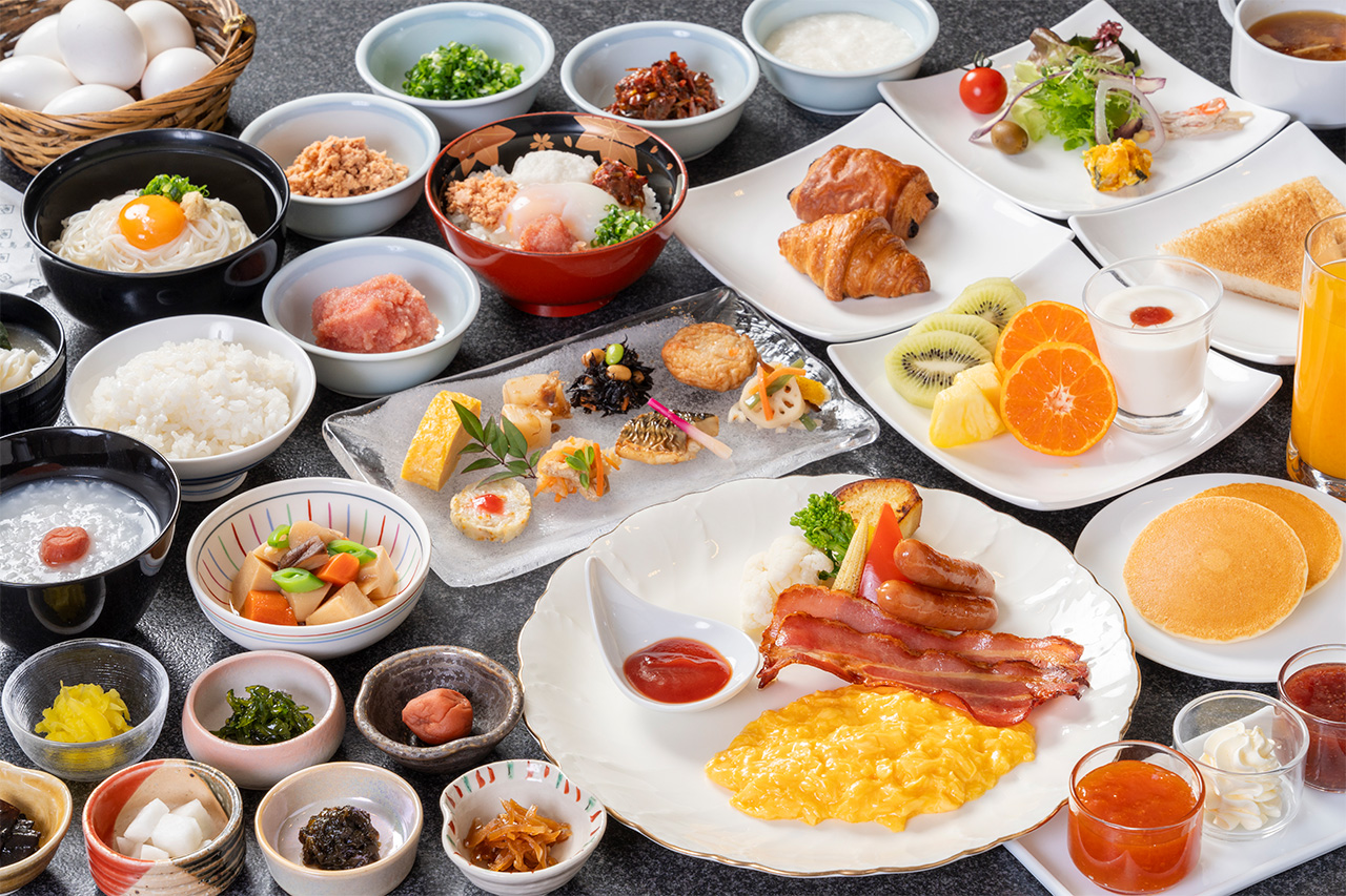 朝食ブッフェ 海を望むレストラン