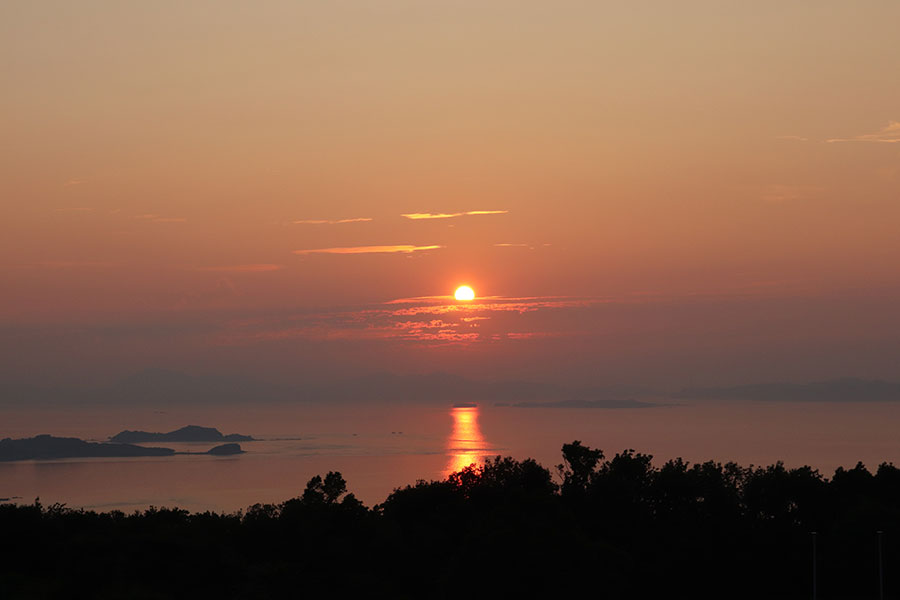 オリビアン小豆島　夕陽丘ホテル　夕陽フォト